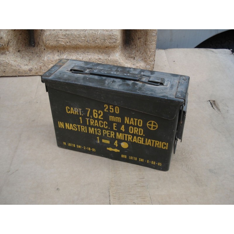 CAISSE A MUNITION PETIT MODELE