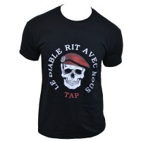 le tee shirt  le diable rit avec nous