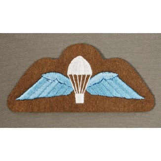 PARACHUTIST BADGE UK - BREVET PARA GB