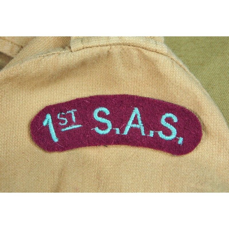 1er SAS TITRE D'EPAULE