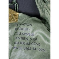 gourde us pliante Carrier & Floatation Bladder Collapsible Canteen