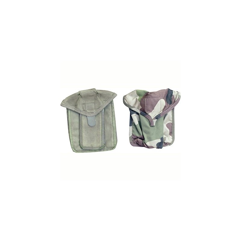 FAMAS MAGAZINE HOLDER